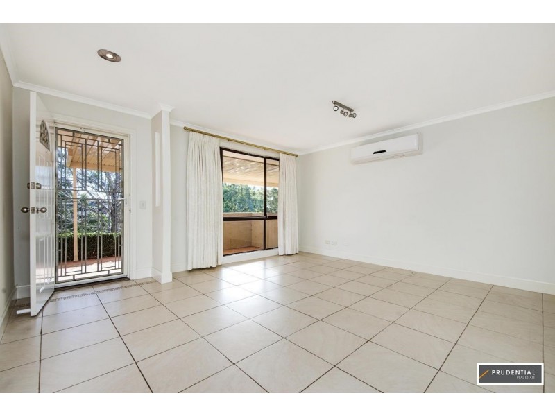 42 Amundsen Street, Leumeah NSW 2560