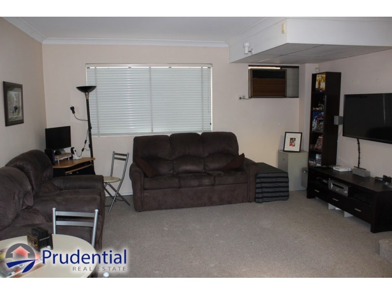 1/2A Condamine Street, Campbelltown NSW 2560