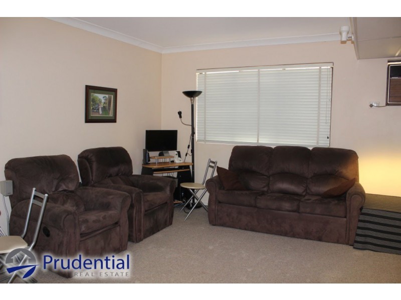 1/2A Condamine Street, Campbelltown NSW 2560