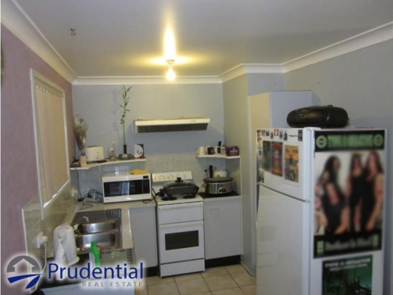 2/21 Glendower Street, Rosemeadow NSW 2560