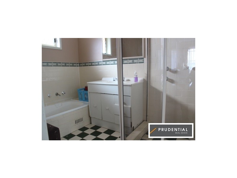 1/129 O’Sullivan Road, Leumeah NSW 2560