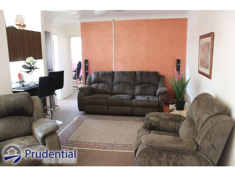 25/3 Lavinia Place, Ambarvale NSW 2560