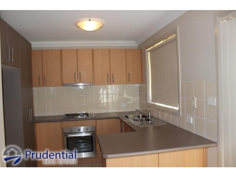 4/219 Gould Road, Eagle Vale NSW 2558