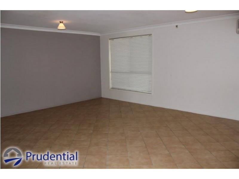11b Kenny Close, St Helens Park NSW 2560