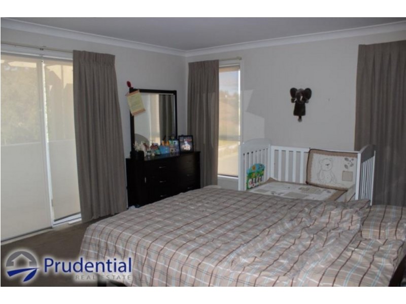 58 Hidcote Road, Campbelltown NSW 2560