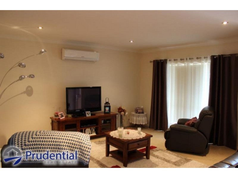 54B Rudd Road, Leumeah NSW 2560