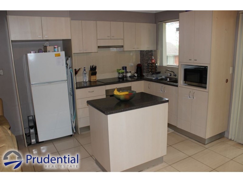 6/18 Westmoreland Road, Minto NSW 2566