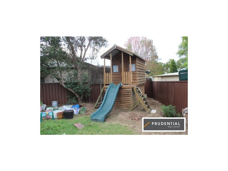 5 Campbellfield Avenue, Bradbury NSW 2560