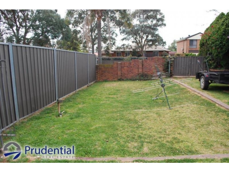 6 Longreef Crescent, Woodbine NSW 2560