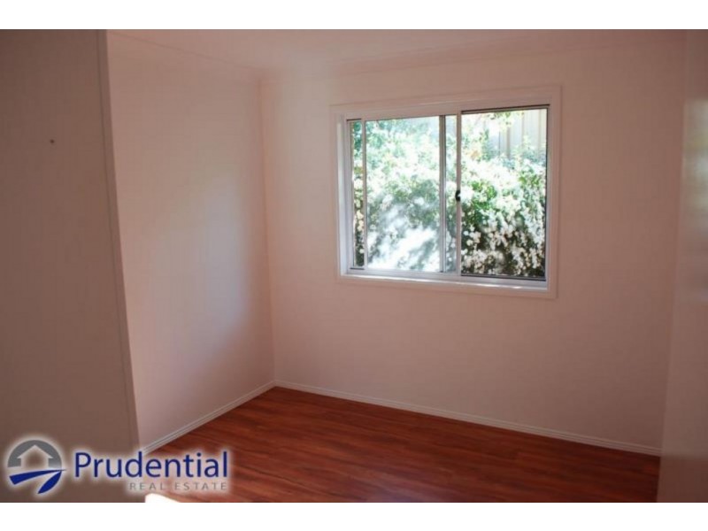 1a Paraka Place, Bradbury NSW 2560