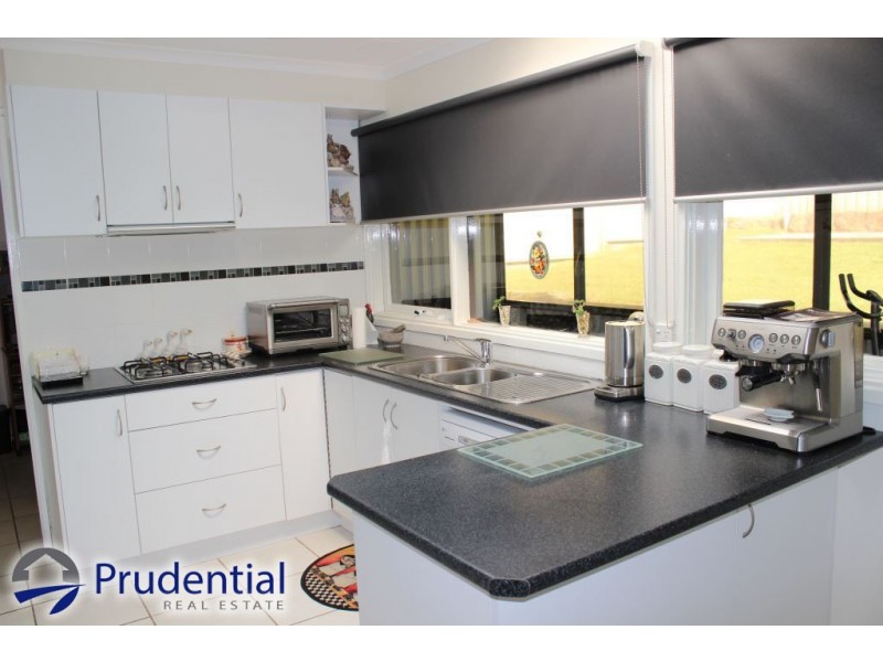 338 The Parkway, Bradbury NSW 2560