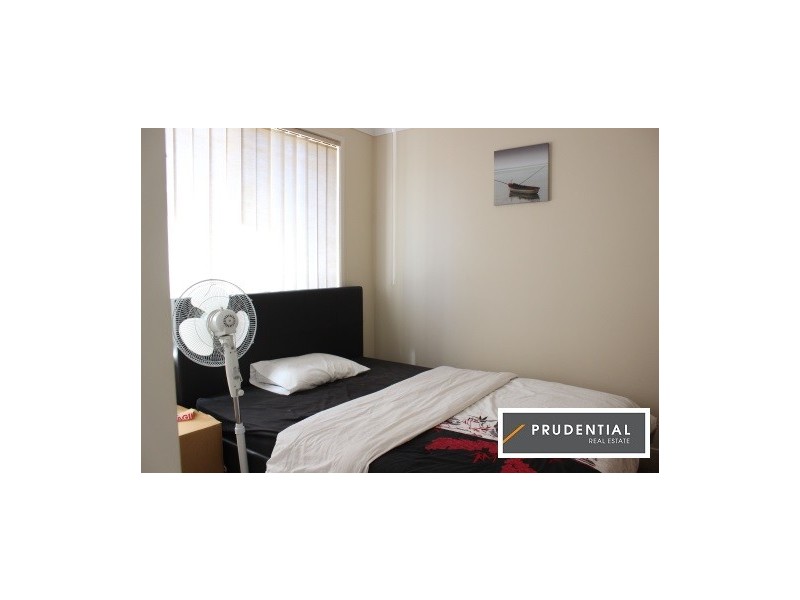 2/12 Rees Close, Eagle Vale NSW 2558