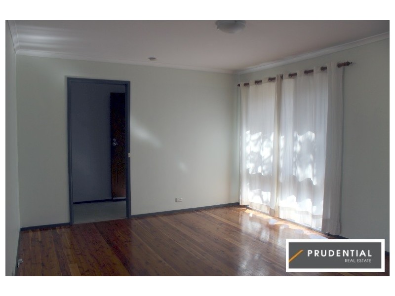 3 Cobb Place, Ambarvale NSW 2560