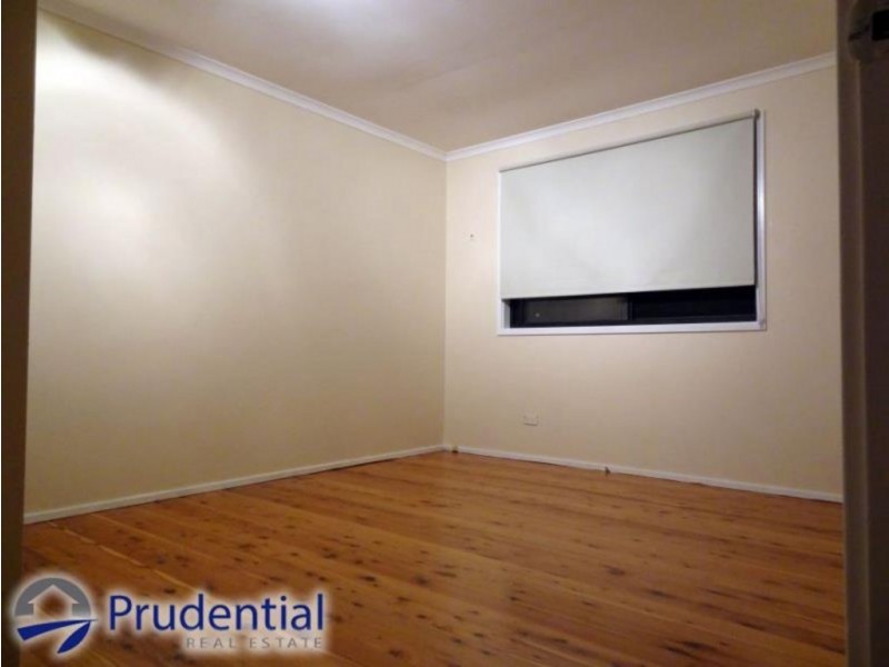 6 Horatio Street, Rosemeadow NSW 2560