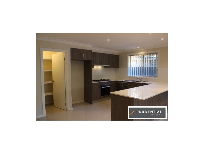 20 Voyager Street, Gregory Hills NSW 2557