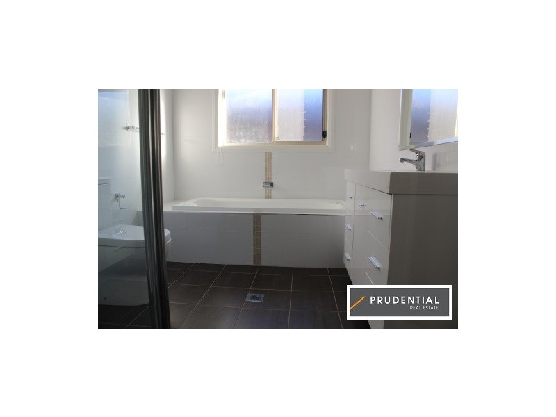 20 Voyager Street, Gregory Hills NSW 2557