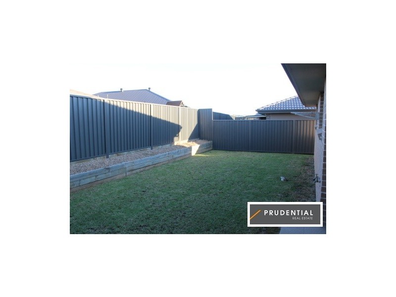 20 Voyager Street, Gregory Hills NSW 2557