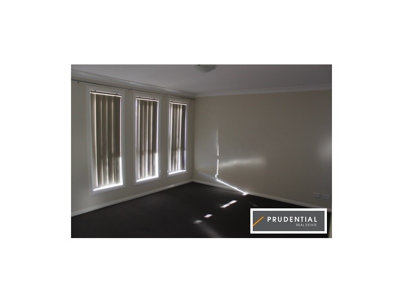 20 Voyager Street, Gregory Hills NSW 2557