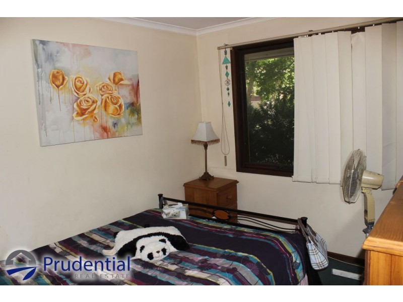 27 Lightwood Street, Ambarvale NSW 2560