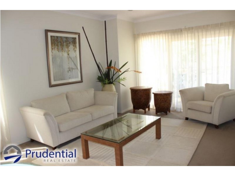 6 Callaway Avenue, Campbelltown NSW 2560