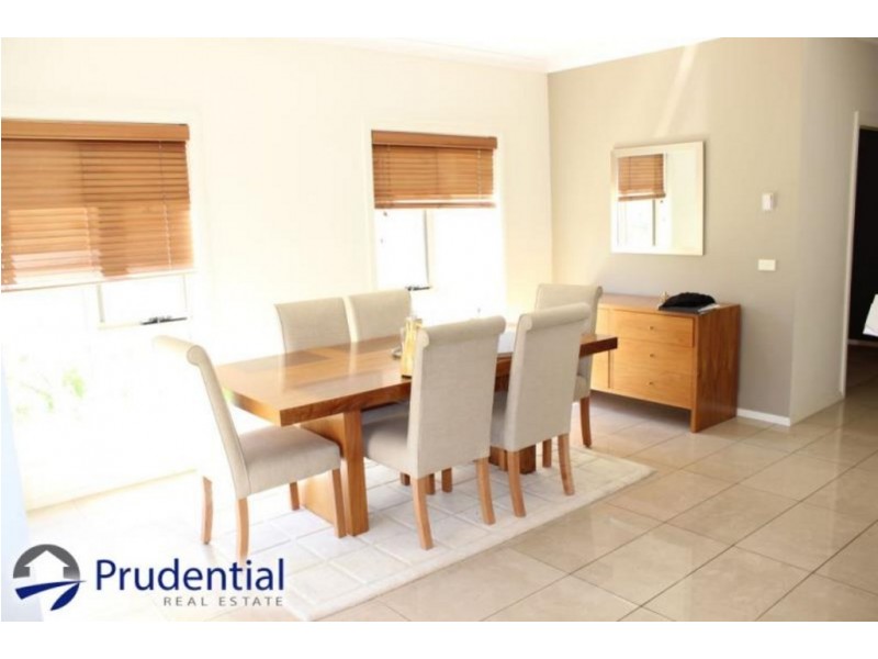 6 Callaway Avenue, Campbelltown NSW 2560