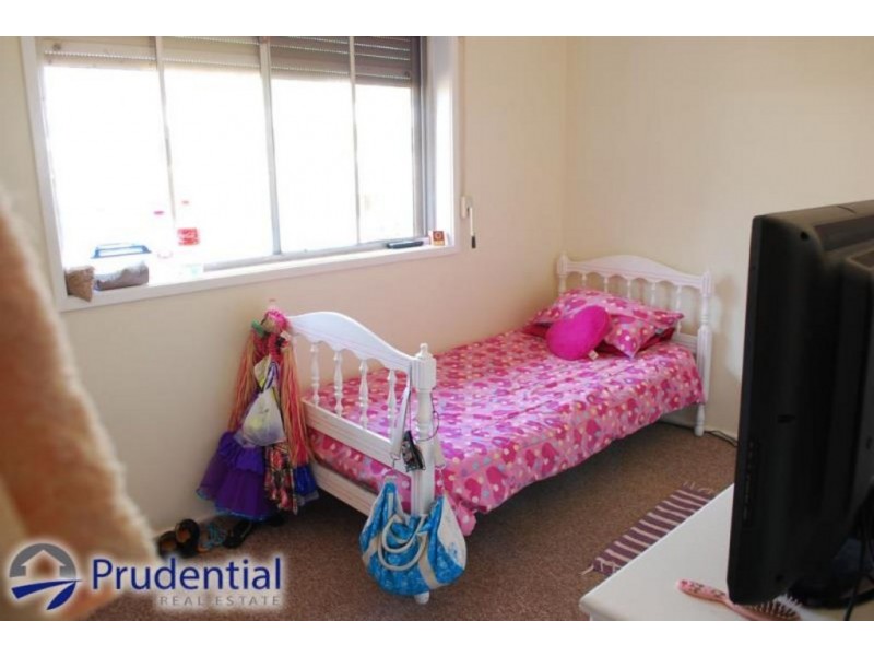 5 Nepean Street, Campbelltown NSW 2560