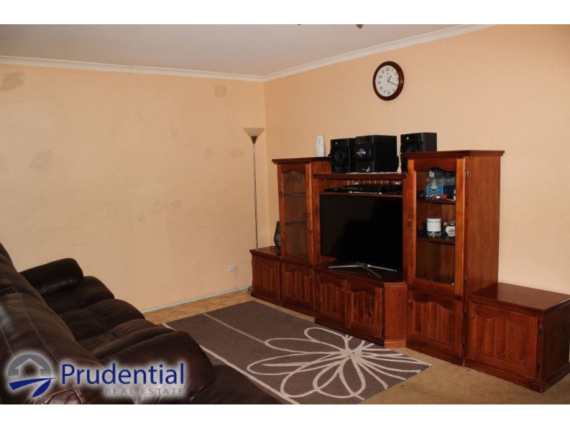 18 Romilly Place, Ambarvale NSW 2560