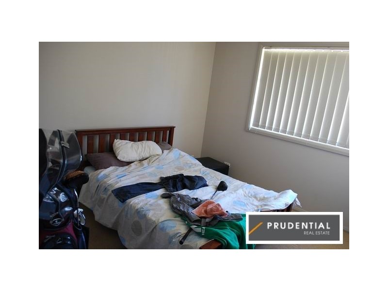 1/219 Gould Road, Eagle Vale NSW 2558