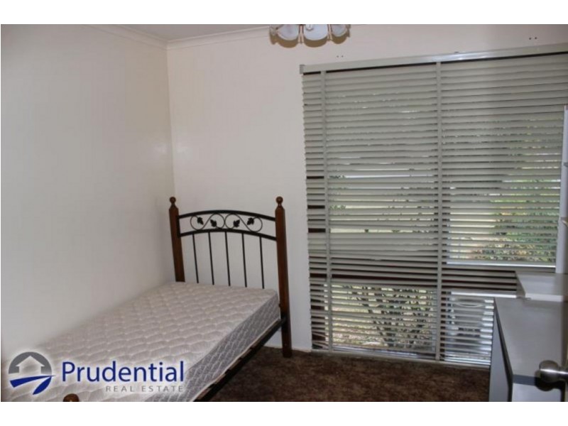 212 The Parkway, Bradbury NSW 2560