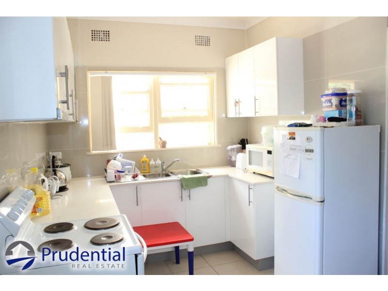 28 Grandview Drive, Campbelltown NSW 2560
