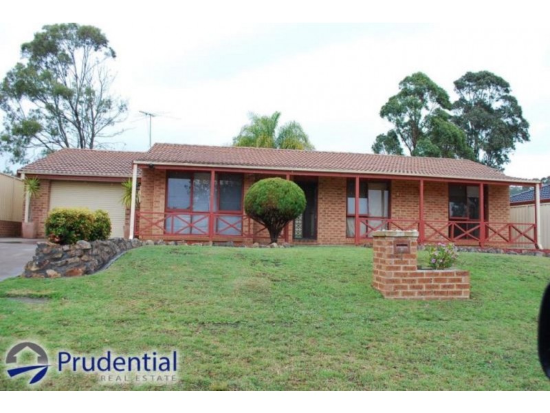 4 Seyton Place, Rosemeadow NSW 2560