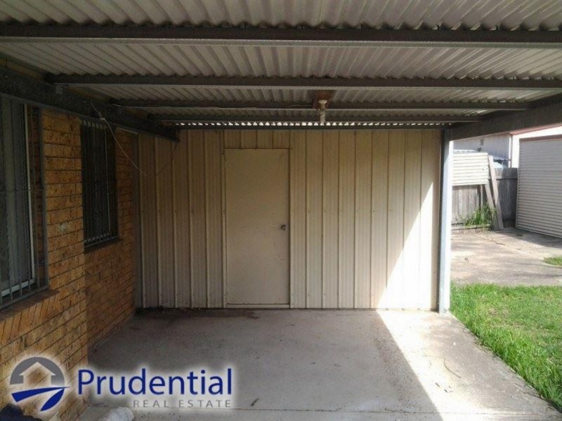 11 Newbury Place, Eagle Vale NSW 2558