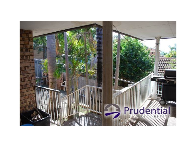 42 Zeolite Place, Eagle Vale NSW 2558