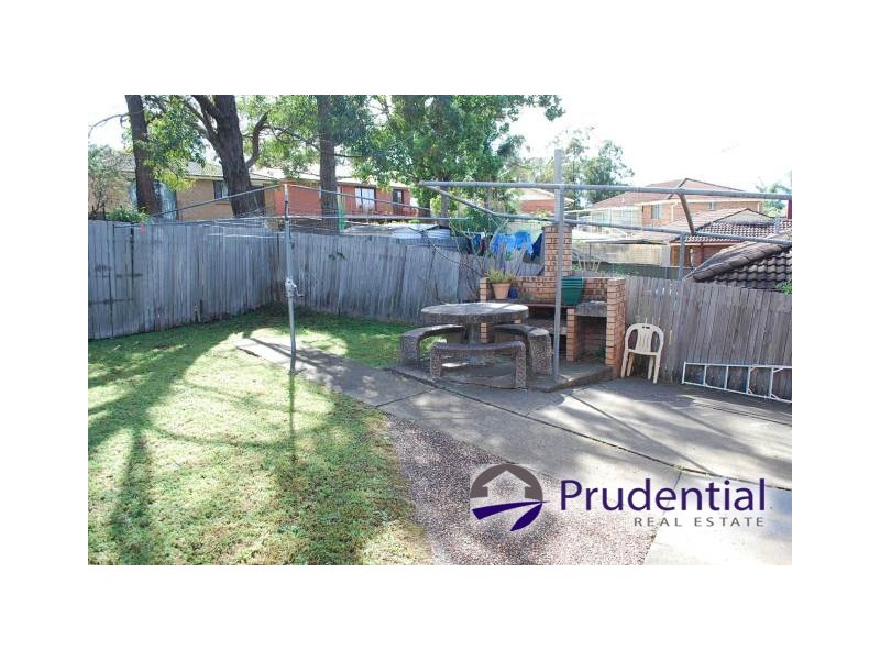 42 Zeolite Place, Eagle Vale NSW 2558