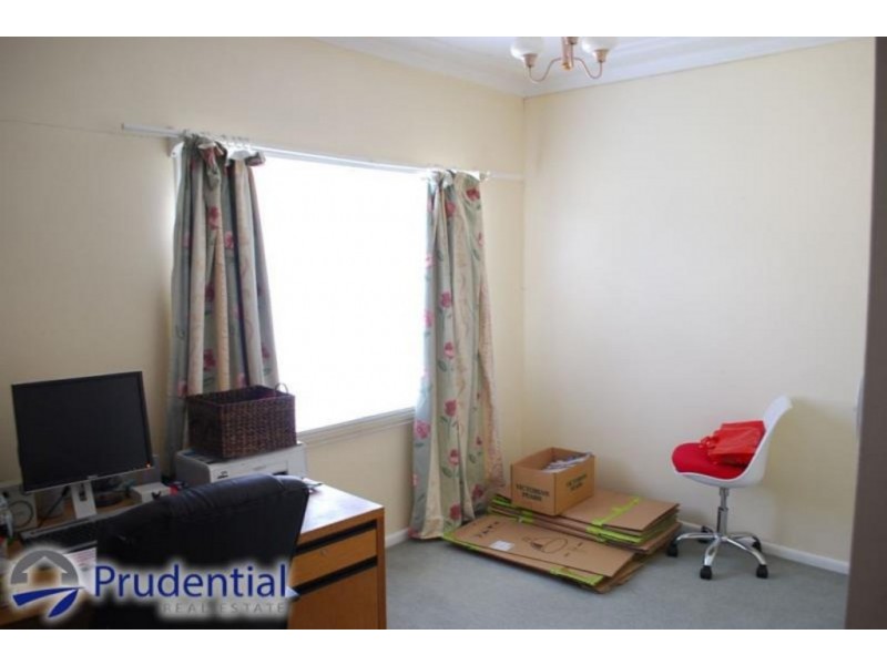 46 Bradbury Avenue, Campbelltown NSW 2560