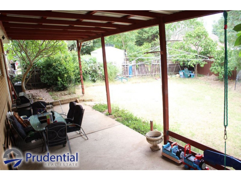 95 The Parkway, Bradbury NSW 2560