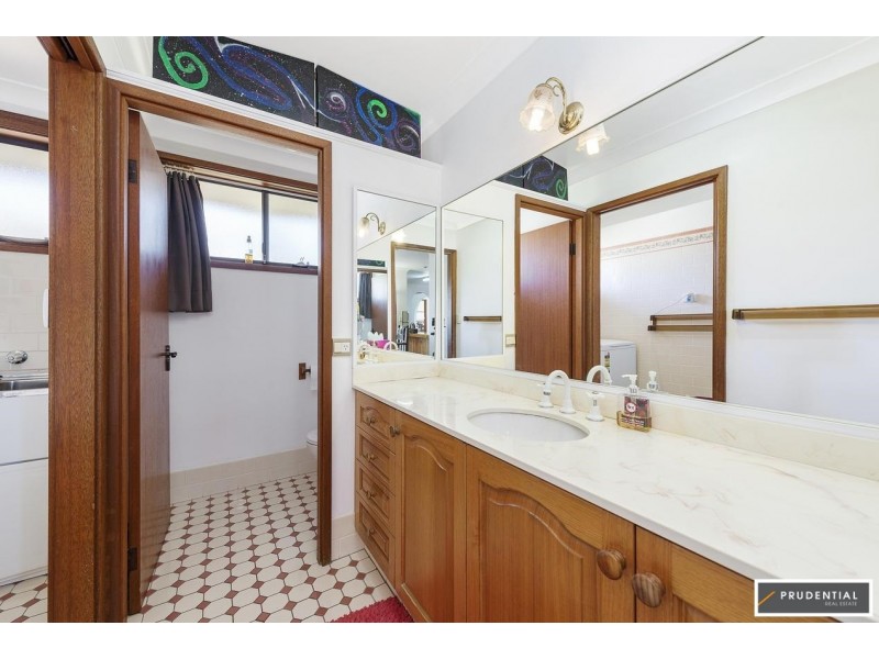 20 Mona Vale Place, Woodbine NSW 2560