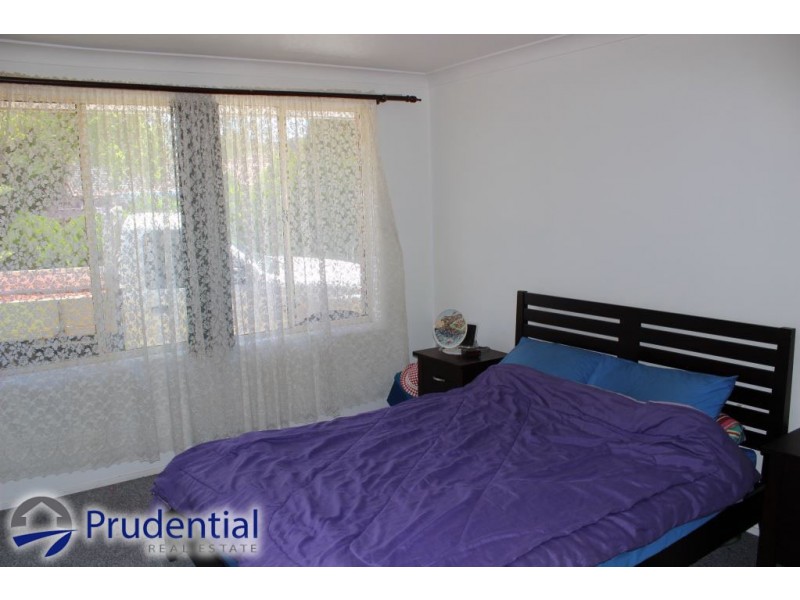 5 Zircon Place, Eagle Vale NSW 2558