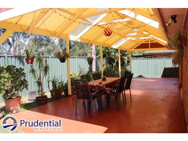 5 Zircon Place, Eagle Vale NSW 2558