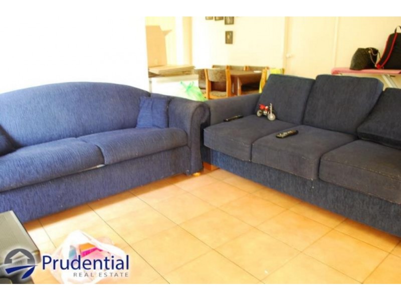 17 Copperfield Drive, Ambarvale NSW 2560