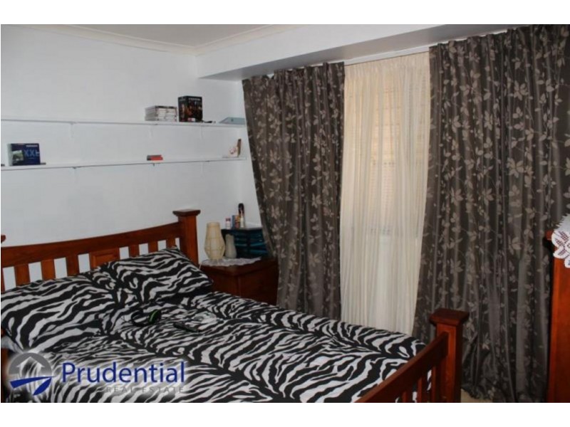 18 Romilly Place, Ambarvale NSW 2560