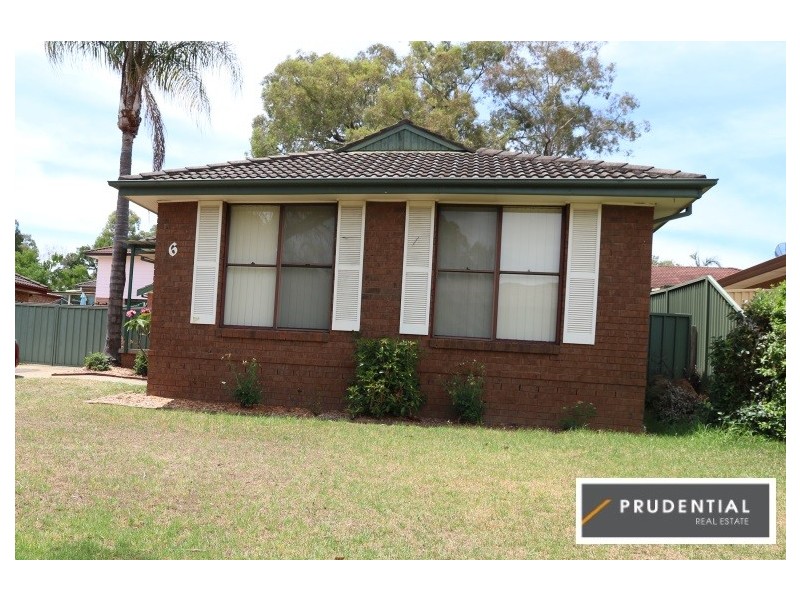 6 Kittyhawk Crescent, Raby NSW 2566