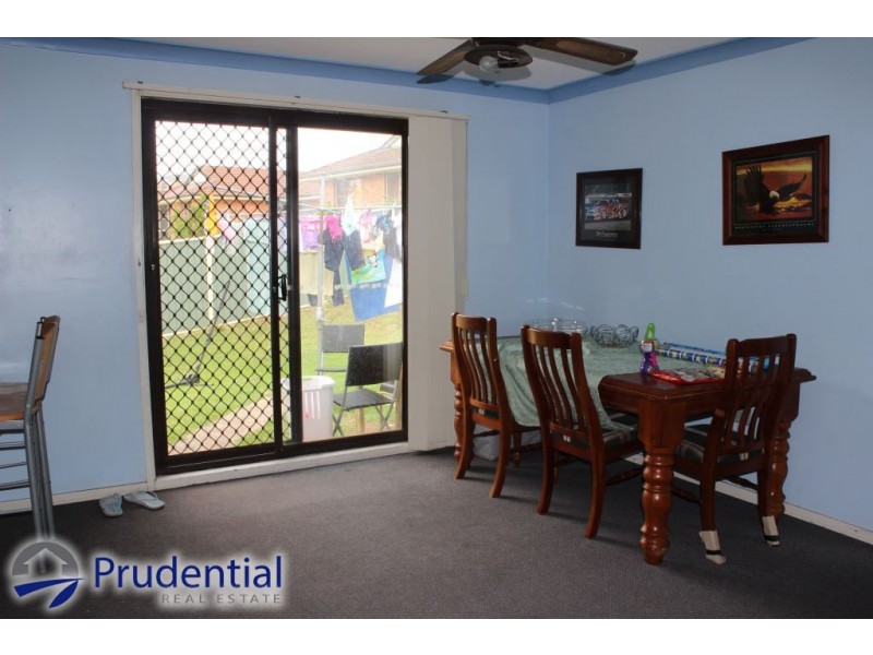 38B Anthony Drive, Rosemeadow NSW 2560