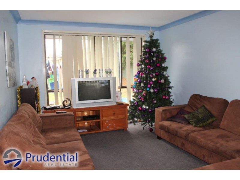 38B Anthony Drive, Rosemeadow NSW 2560