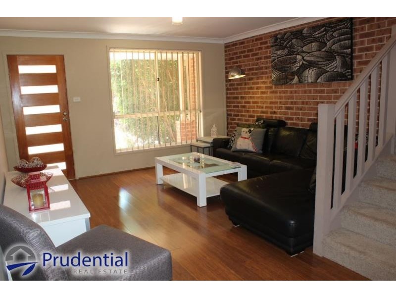 6/136 Heathcote Road, Moorebank NSW 2170