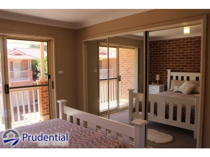 6/136 Heathcote Road, Moorebank NSW 2170