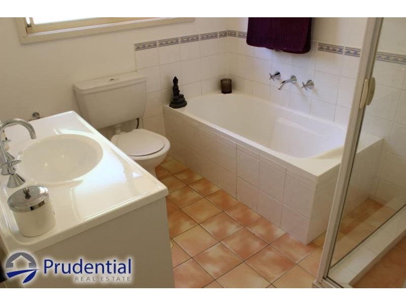 6/136 Heathcote Road, Moorebank NSW 2170