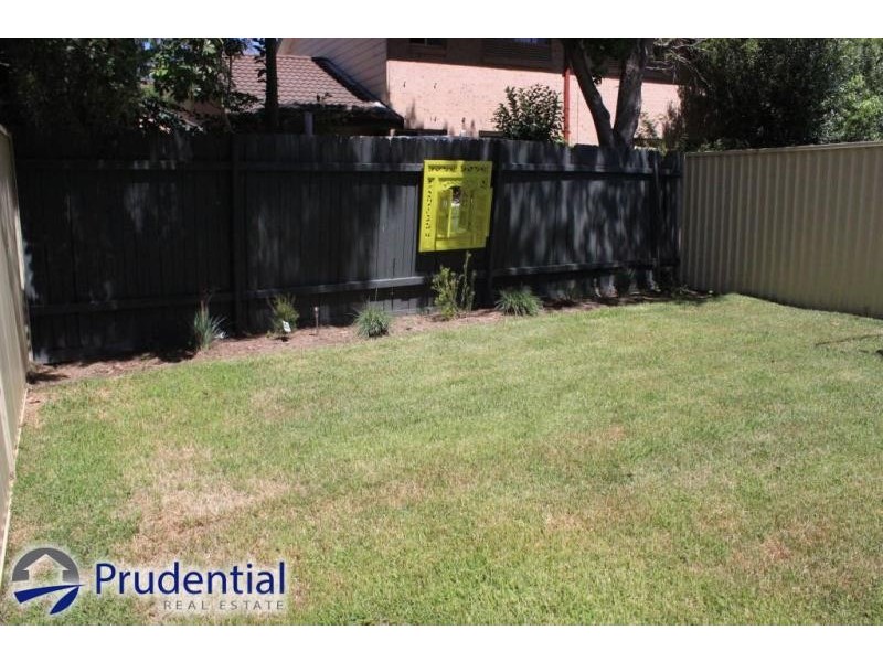 6/136 Heathcote Road, Moorebank NSW 2170