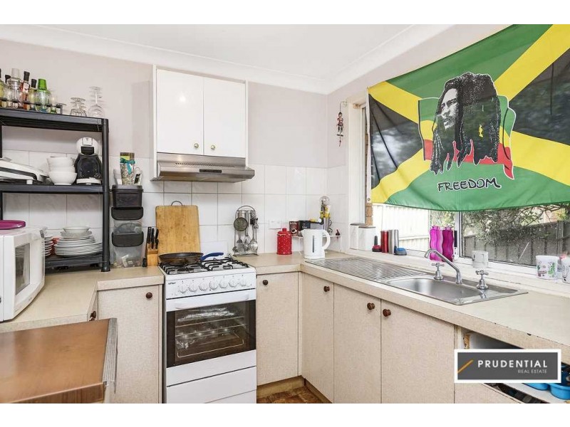 2 Broom Place, St Andrews NSW 2566