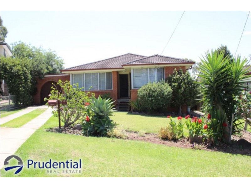 10 Richard Avenue, Campbelltown NSW 2560